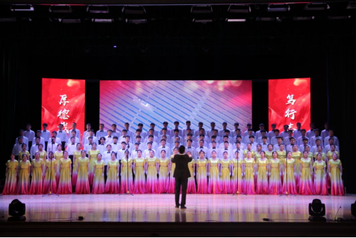 “青春赞歌献给党 庆祝建党100周年”文艺汇演暨纪念五四运动102周年大合唱比赛圆满落幕881.png