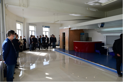 新闻稿--“实地观摩学经验 培训交流促提升”哈铁学院承办中铁国资施工现场专业人员培训考核工作管理人员培训班697.png