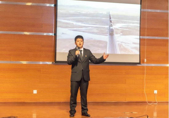 建党100周年演讲比赛 新闻稿4.121061.png